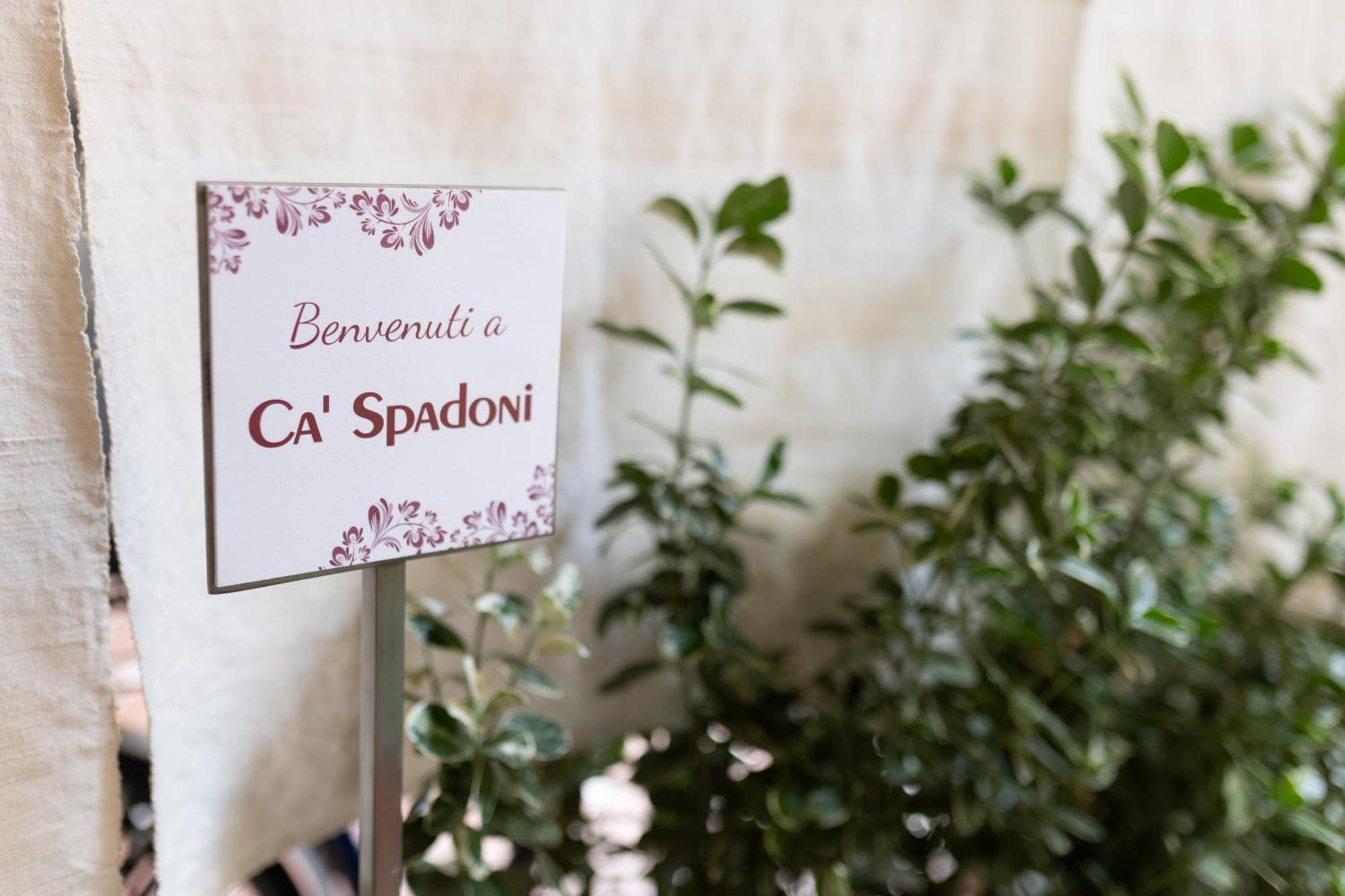 Ca' Spadoni, Centro Storico, Piano Terra, Ingresso Indipendente, Teatro, Parcheggio, Imola Luaran gambar